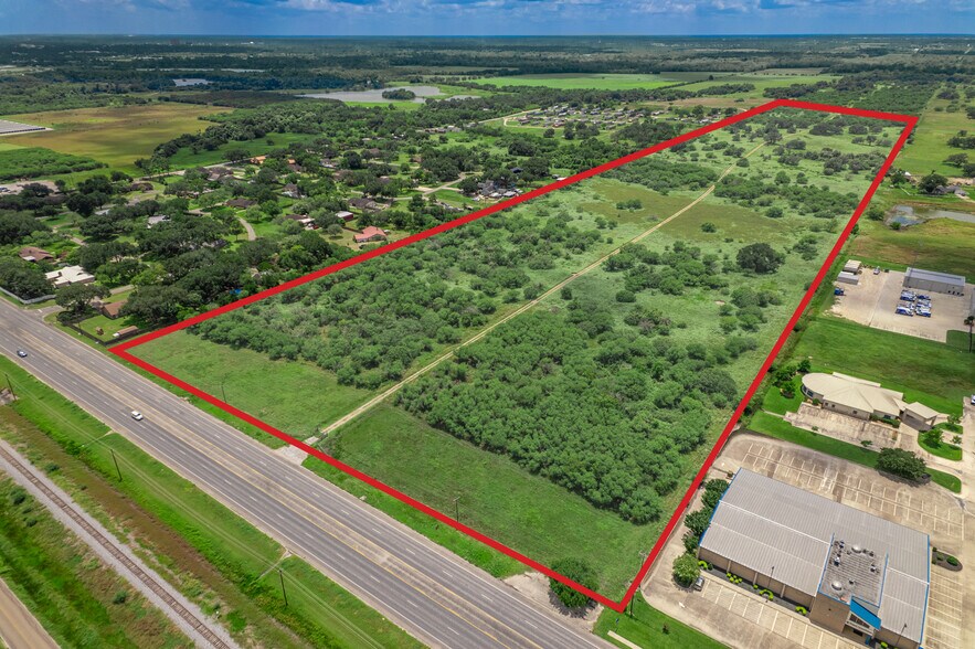6753 U.S. 87 Hwy, Victoria, TX à vendre - Photo de l’immeuble – Image 2 sur 15