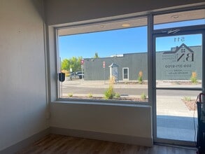 511-515 Lee Blvd, Richland, WA à louer Photo intérieure– Image 1 sur 12