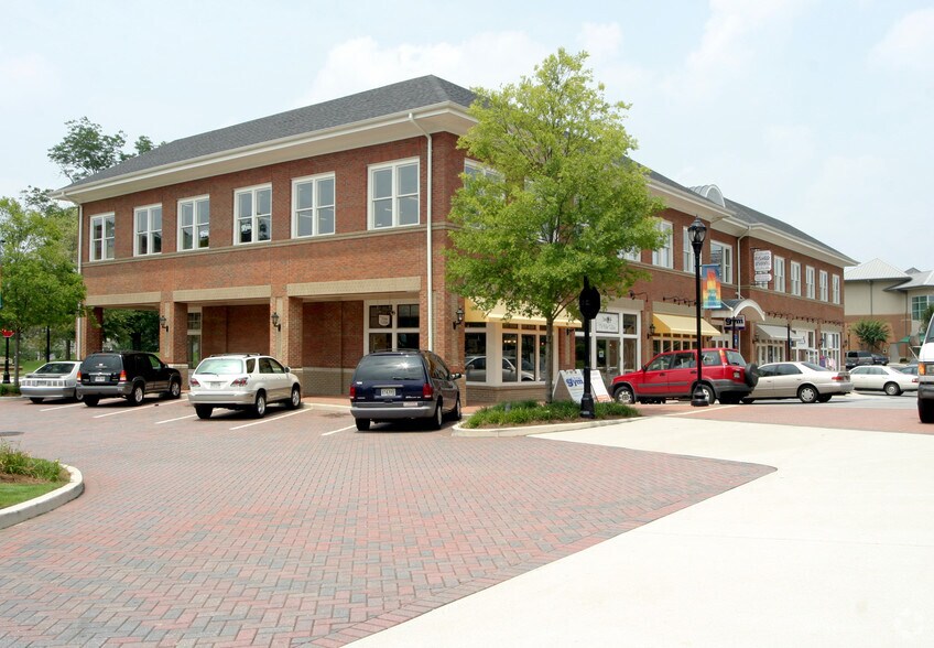 1290 W Spring St SE, Smyrna, GA à louer - Photo de l’immeuble – Image 2 sur 6