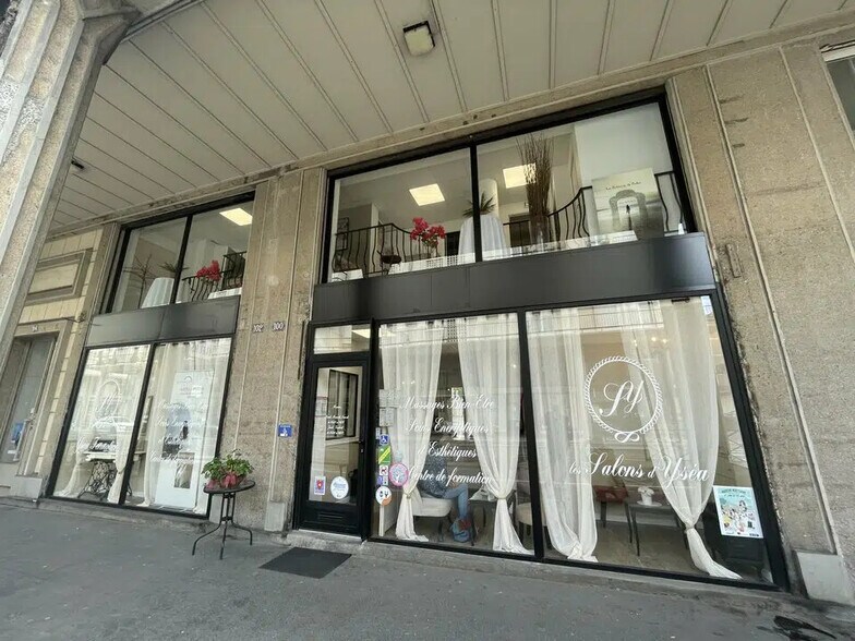 Local commercial dans Le Havre à louer - Photo de l’immeuble – Image 1 sur 5