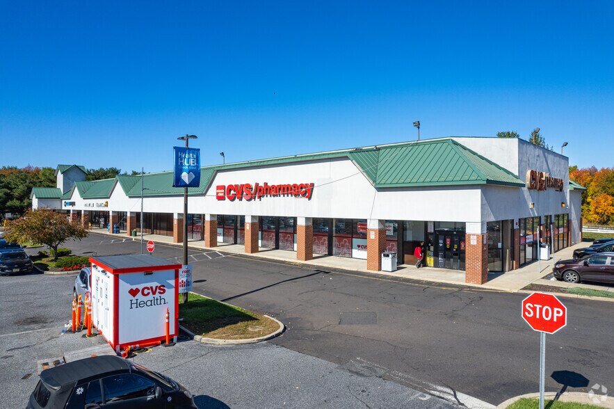 100-101 Springdale Rd, Cherry Hill, NJ à louer - Photo de l’immeuble – Image 2 sur 6