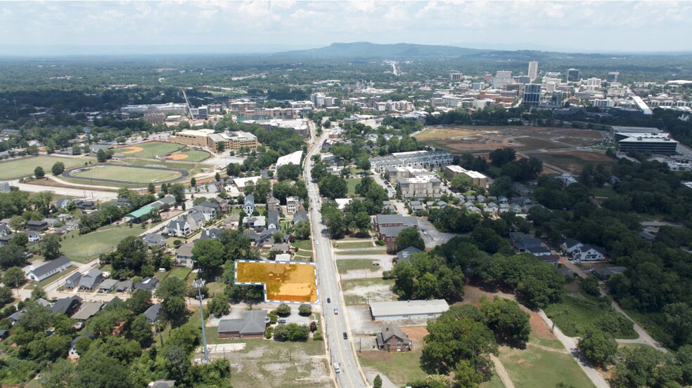 720 Augusta St, Greenville, SC à vendre - Photo de l’immeuble – Image 1 sur 10