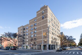 Plus de détails pour 2450 Frederick Douglass Blvd, New York, NY - Local commercial à louer