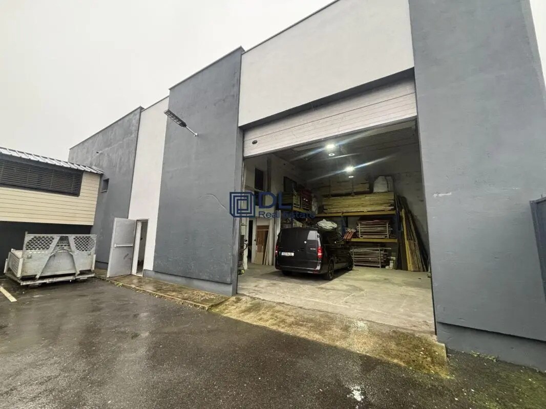 Industriel/Logistique dans Évry-Courcouronnes à vendre Photo de l’immeuble– Image 1 sur 20