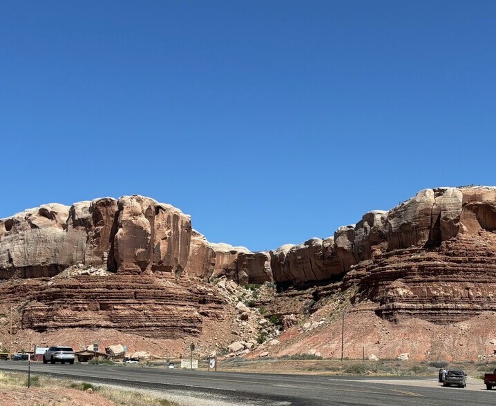 160 Mission rd, Bluff, UT à vendre - Photo de l’immeuble – Image 3 sur 8
