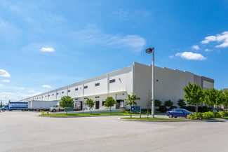 Plus de détails pour 11825 NW 100th Rd, Medley, FL - Industriel/Logistique à louer