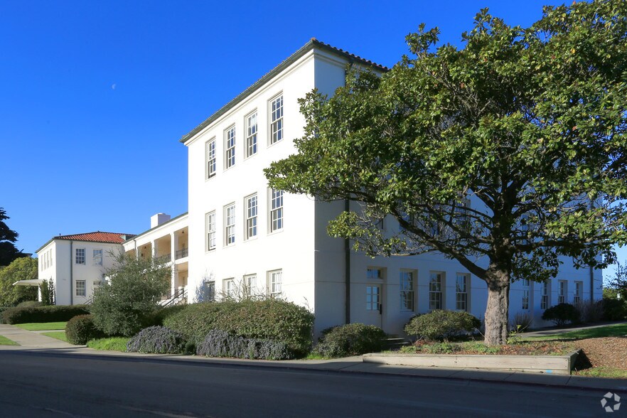 220 Halleck St, San Francisco, CA à louer - Photo de l’immeuble – Image 2 sur 61