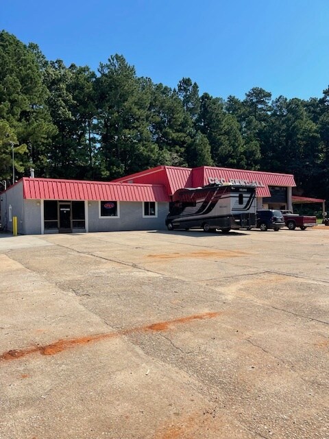 4098 N Henry Blvd, Stockbridge, GA à vendre Photo de l’immeuble– Image 1 sur 7