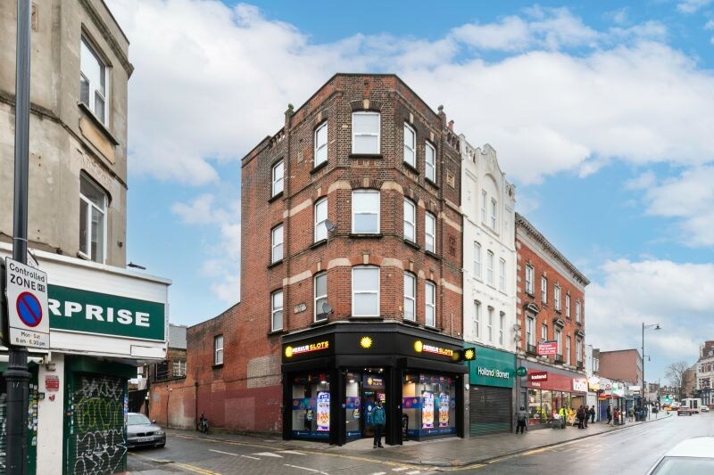 67 High St, Londres à vendre Photo principale– Image 1 sur 3