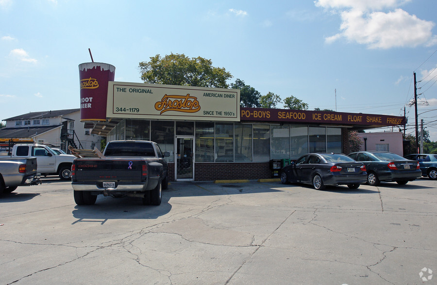 402 Government St, Baton Rouge, LA à louer - Photo principale – Image 1 sur 2