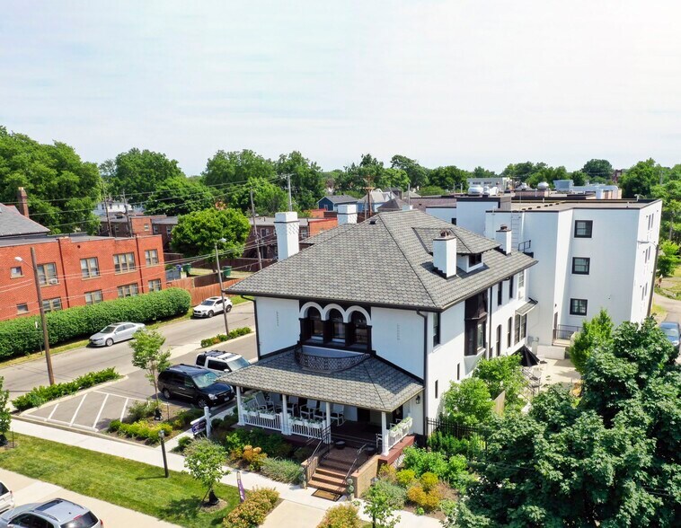 1169 Bryden Rd, Columbus, OH à louer - Photo de l’immeuble – Image 1 sur 3