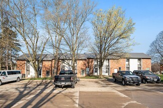 Plus de détails pour 231 Engadine Ct SW, Sugarcreek, OH - Logement à vendre