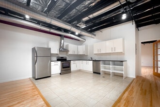 5401 W Alvern Cir, Los Angeles, CA à louer Photo intérieure– Image 1 sur 8