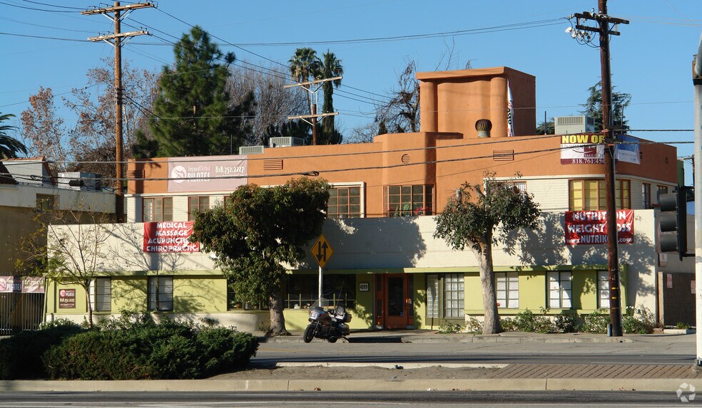 4789 Vineland Ave, North Hollywood, CA à louer - Photo de l’immeuble – Image 3 sur 9