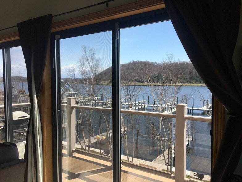 310 Main St, Frankfort, MI à vendre - Photo intérieure – Image 1 sur 26