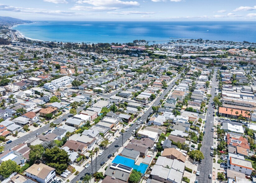 33775 Malaga Dr, Dana Point, CA à vendre - Photo de l’immeuble – Image 2 sur 12