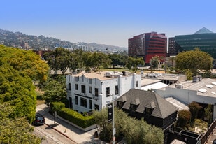 Design District Showroom/Office Opportunity - immobilier d'entreprise