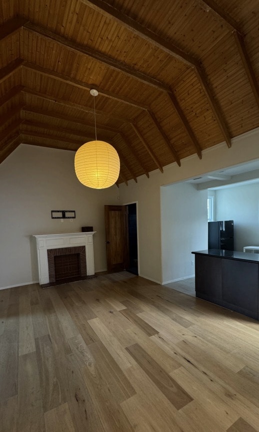 7467-7475 Melrose Ave, Los Angeles, CA à louer Photo intérieure– Image 1 sur 4