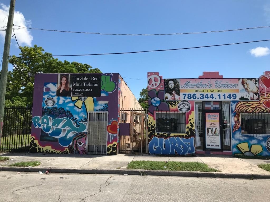 View Photo