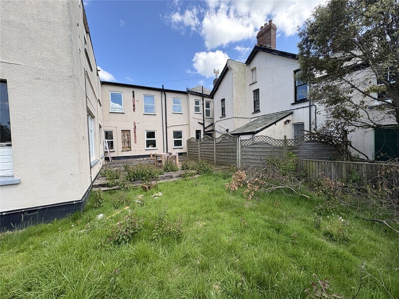 40 Ocean View Road, Bude à vendre - Photo de l’immeuble – Image 3 sur 7