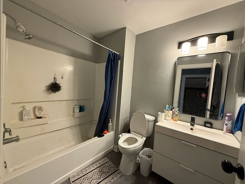 4220 16th St, Detroit, MI à vendre - Photo de l’immeuble – Image 3 sur 7