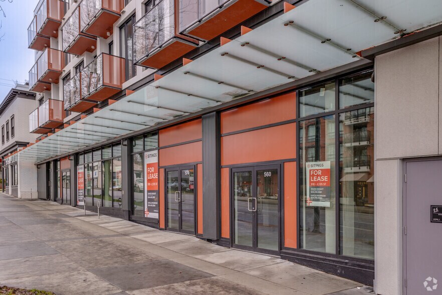 2511 Carolina St, Vancouver, BC à louer - Photo de l’immeuble – Image 3 sur 5