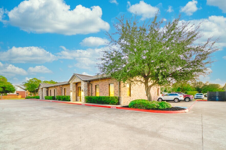 15430 Ridge Park Dr, Houston, TX à vendre - Photo de l’immeuble – Image 3 sur 33