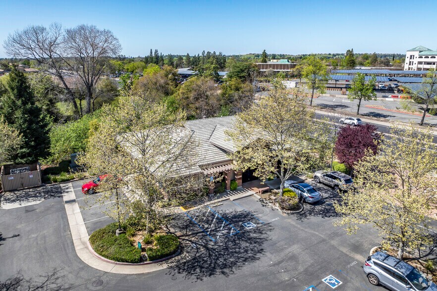 4960 Rocklin Rd, Rocklin, CA à louer - Aérien – Image 3 sur 7