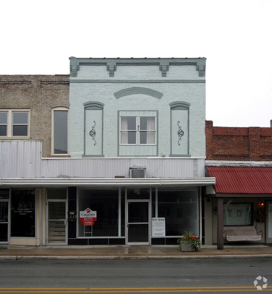 305 Main St, Sheridan, IN à louer - Photo principale – Image 1 sur 14