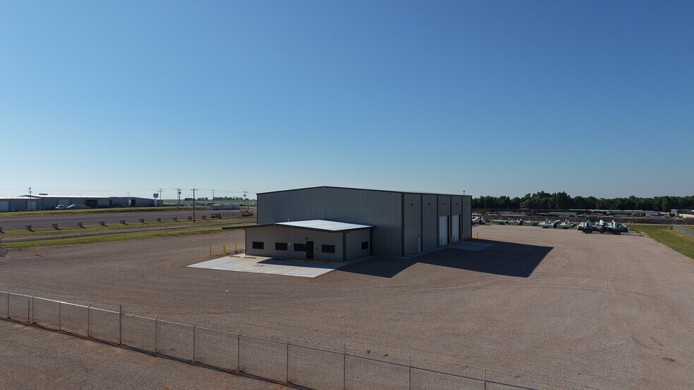 3465 Allan Industrial Dr, El Reno, OK à louer - Photo de l’immeuble – Image 3 sur 7