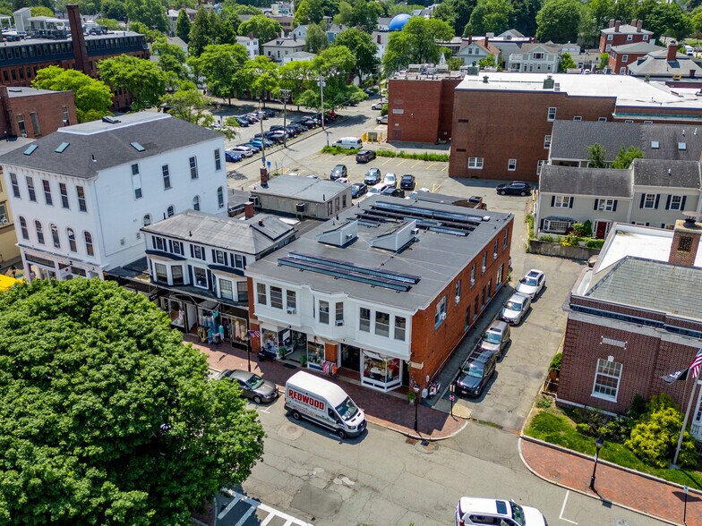 55-57 Pleasant st, Newburyport, MA à vendre - Photo de l’immeuble – Image 2 sur 9