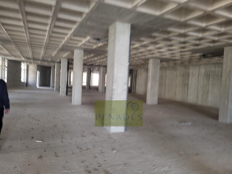 Local commercial dans València à louer - Photo intérieure – Image 2 sur 7
