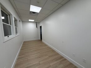 137 Epping Rd, Exeter, NH à louer Photo intérieure– Image 1 sur 5