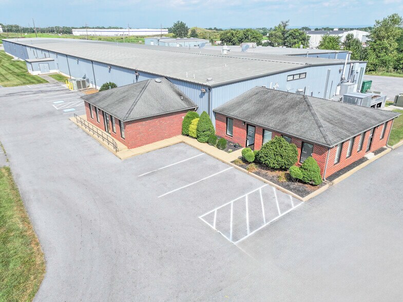 717 Corning Way, Inwood, WV à vendre - Photo de l’immeuble – Image 1 sur 1