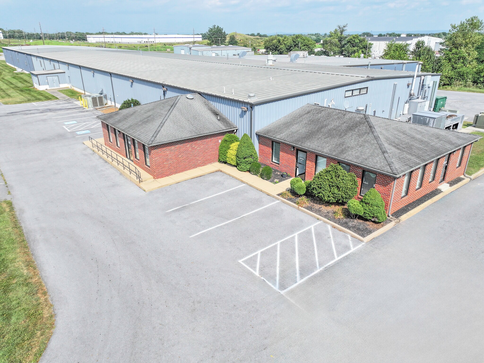 717 Corning Way, Inwood, WV à vendre Photo de l’immeuble– Image 1 sur 2