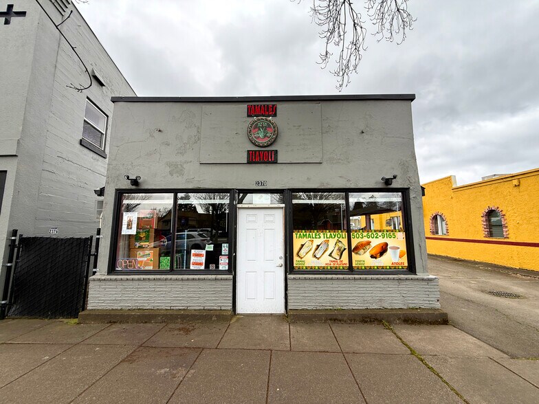 2370 Fairgrounds Rd NE, Salem, OR à vendre - Photo principale – Image 1 sur 7