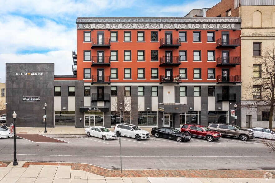 127 N Elizabeth St, Lima, OH à louer - Photo de l’immeuble – Image 3 sur 12