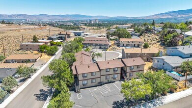 330 Talus Way, Reno, NV - Vue aérienne vue de carte - Image1
