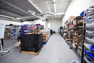 145 Sheldon St, El Segundo, CA à louer Photo intérieure– Image 2 sur 24