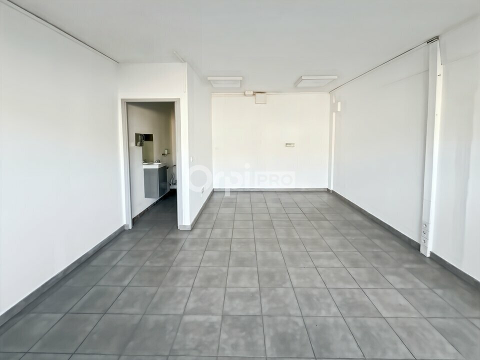 Bureau dans Aubagne à louer Photo intérieure– Image 1 sur 6