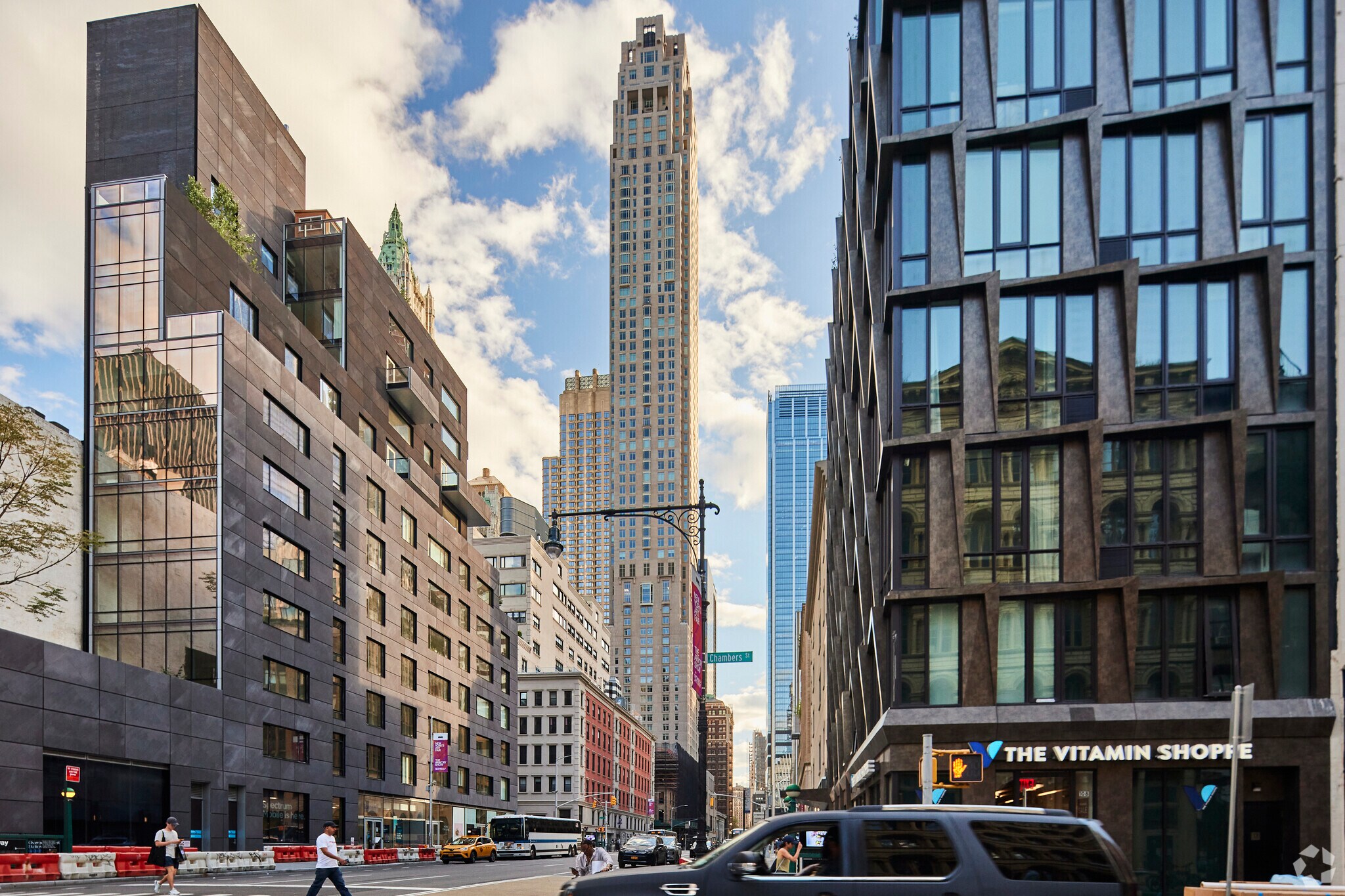 27 Barclay St, New York, NY à louer Photo de l’immeuble– Image 1 sur 8