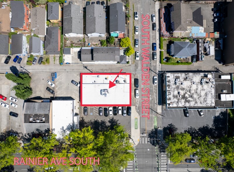 3330 Rainier Ave S, Seattle, WA à louer - Photo de l’immeuble – Image 2 sur 2