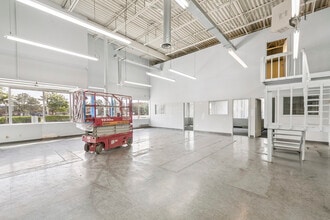 6200 Dixie Rd, Mississauga, ON à louer Photo intérieure– Image 1 sur 2