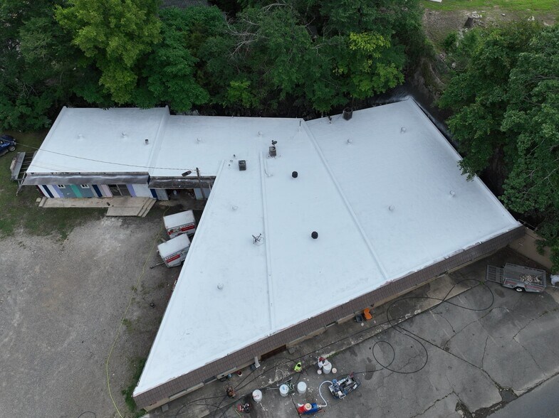 514 E Grand Ave, Hot Springs, AR à louer - Photo principale – Image 1 sur 1