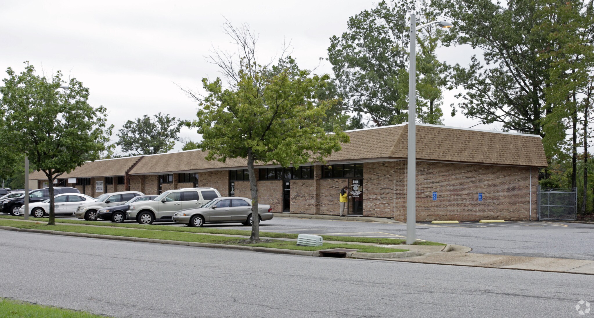3150-3160 Magic Hollow Blvd, Virginia Beach, VA à louer Photo de l’immeuble– Image 1 sur 5