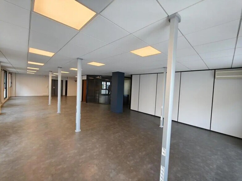 Bureau dans Lille à vendre - Photo de l’immeuble – Image 1 sur 2