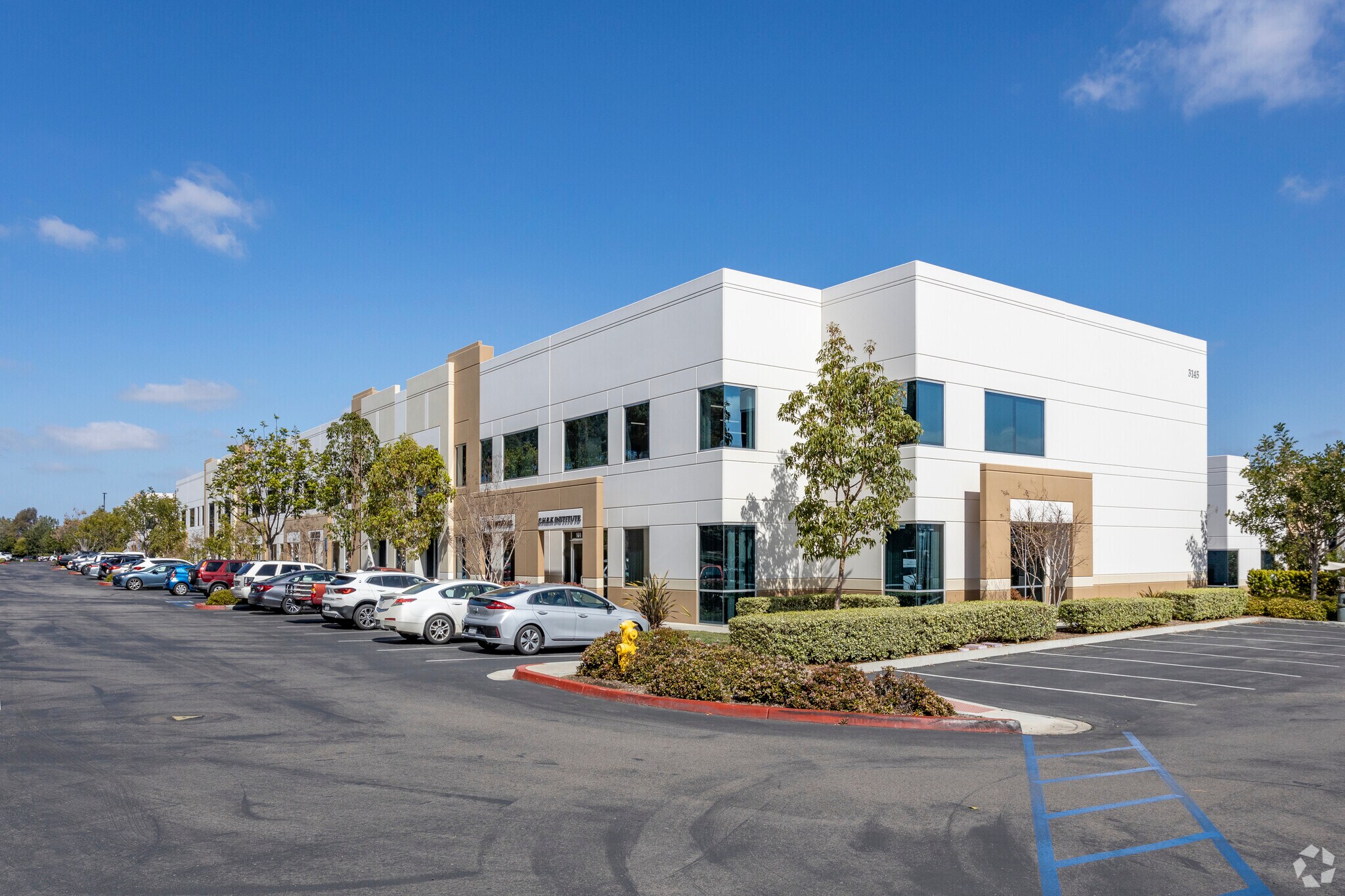 3145 Tiger Run Ct, Carlsbad, CA à louer Photo principale– Image 1 sur 7