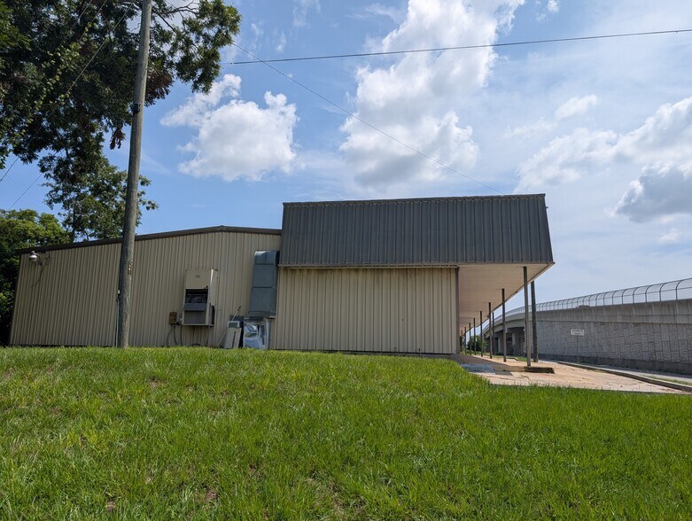 908 W Hill Ave, Valdosta, GA à vendre - Photo de l’immeuble – Image 3 sur 27