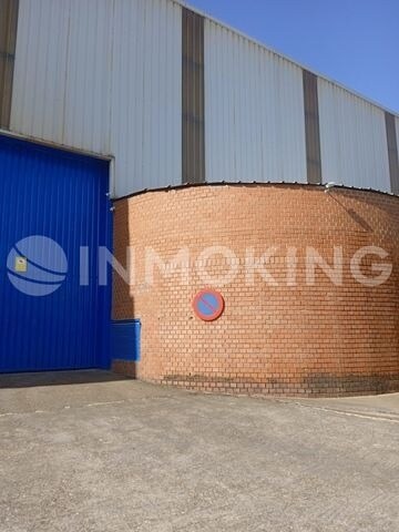 Industriel/Logistique dans Pinto, Madrid à vendre - Photo de l’immeuble – Image 2 sur 27