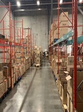 10760 25th St NE, Calgary, AB à louer Photo intérieure– Image 1 sur 5